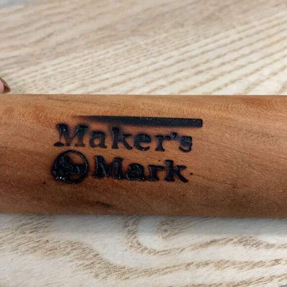 Maker’s Mark Wooden Taste Testing Spoon - Picture 3 of 17
